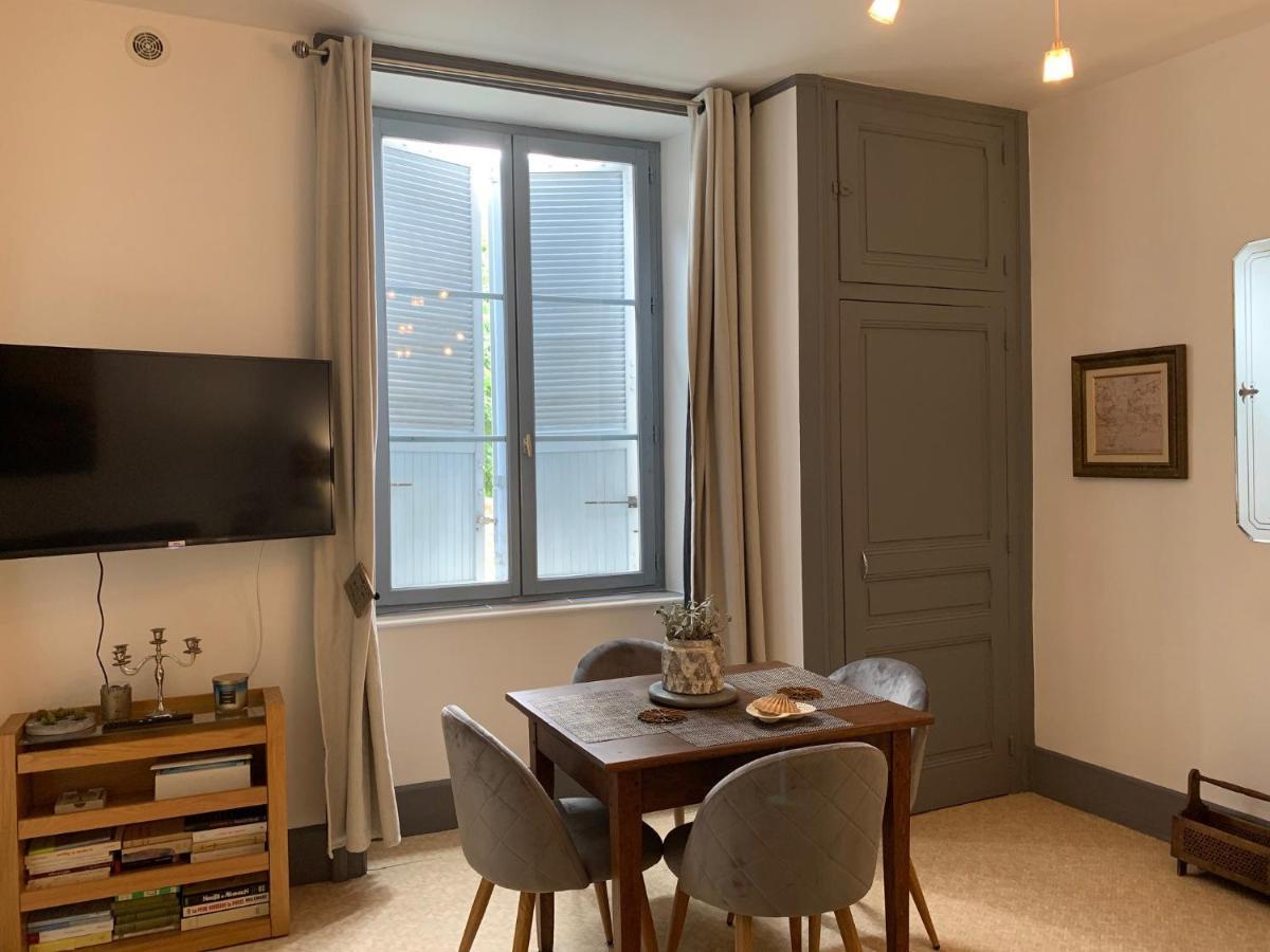La Cour Pavee, T2 Lumineux, Cosy, Confort 55 M2 Saint-Léonard-de-Noblat Eksteriør bilde
